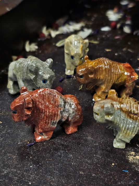 Buffalo - Dolomite Spirit Animal
