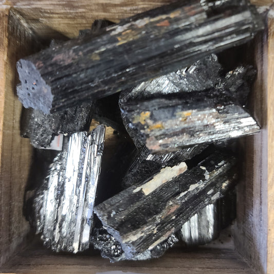 Black Tourmaline, Medium (Raw)