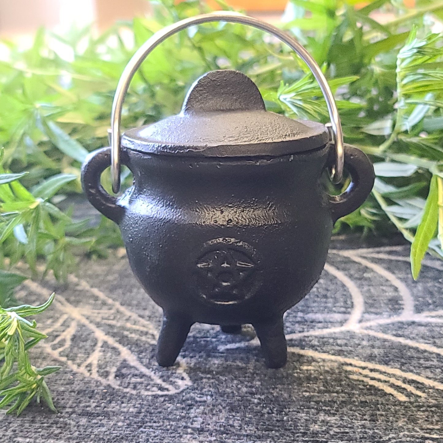 Pentacle Cast Iron Cauldron w/ Lid