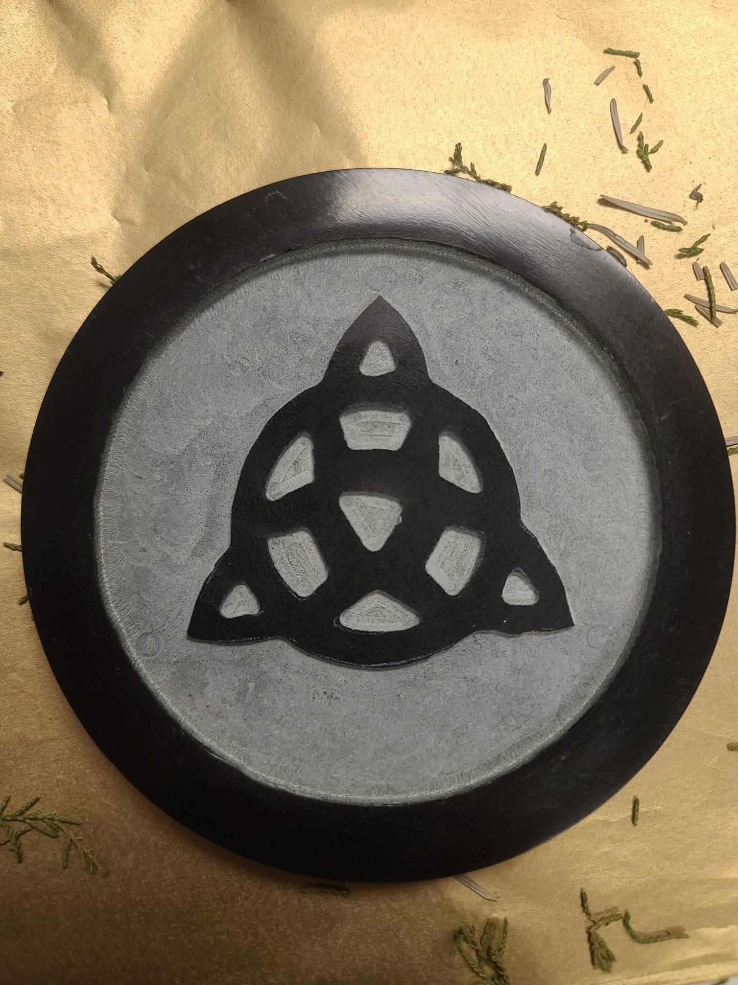 Triquetra Carved Soapstone Altar Tile (6")