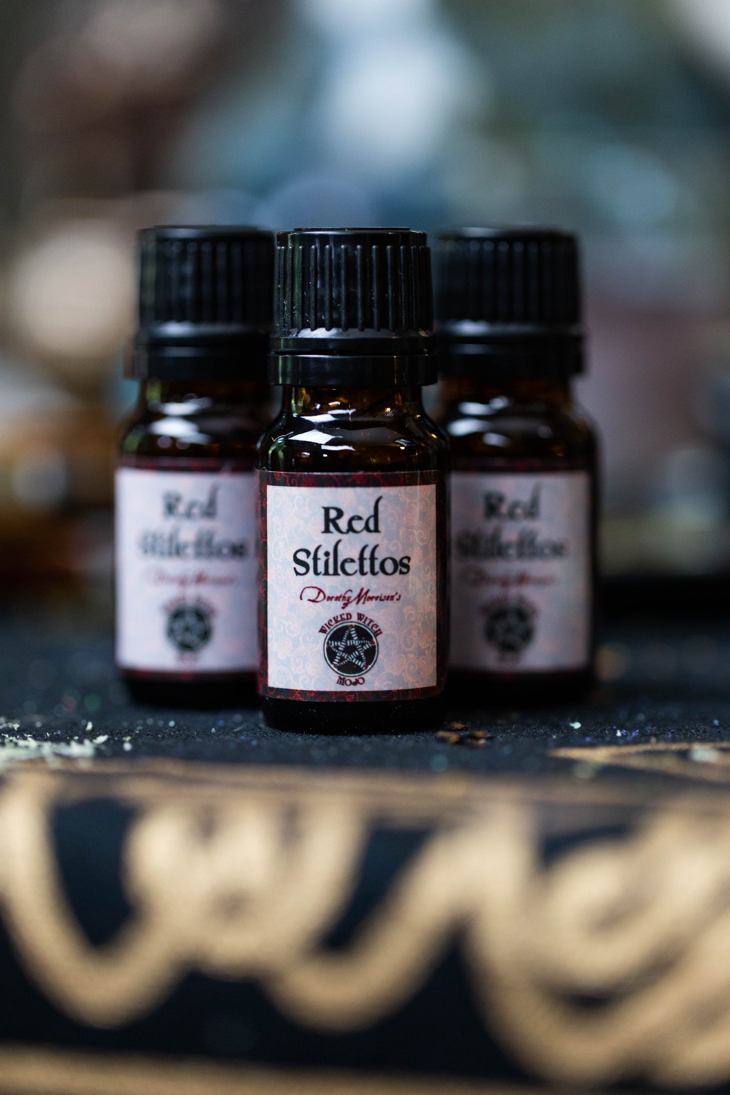 Red Stilettos Conjure Oil (Dorothy Morrison)