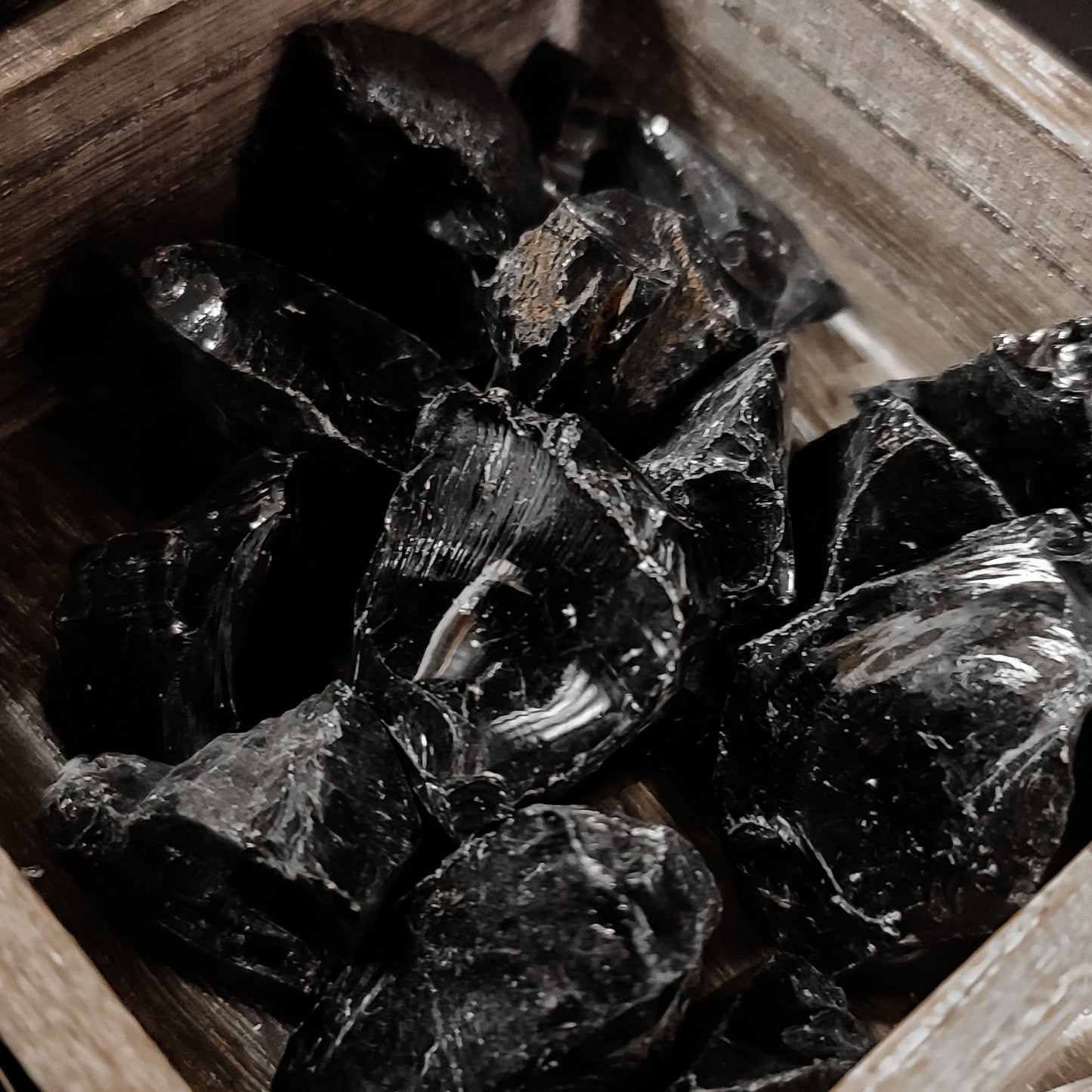 Black Obsidian (Raw)