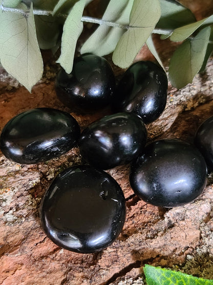 Black Obsidian (Tumbled)