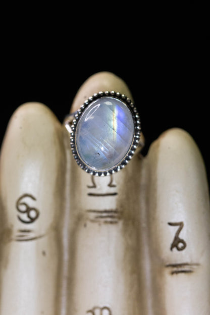 Rainbow Moonstone Sterling Silver .925 Ring (Size 7.5)
