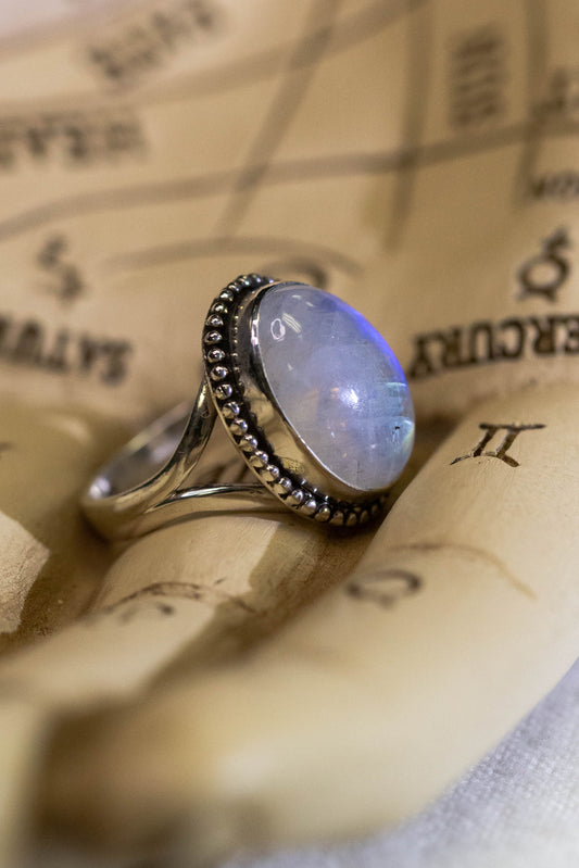 Rainbow Moonstone Sterling Silver .925 Ring (Size 7.5)