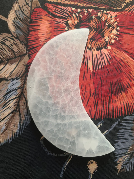 Selenite Moon Charging Plate