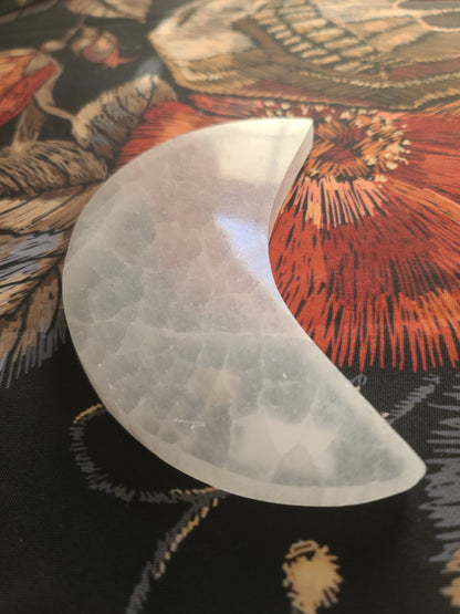 Selenite Moon Charging Plate