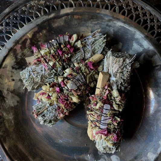 Mugwort + Palo Santo Ritual Bundle