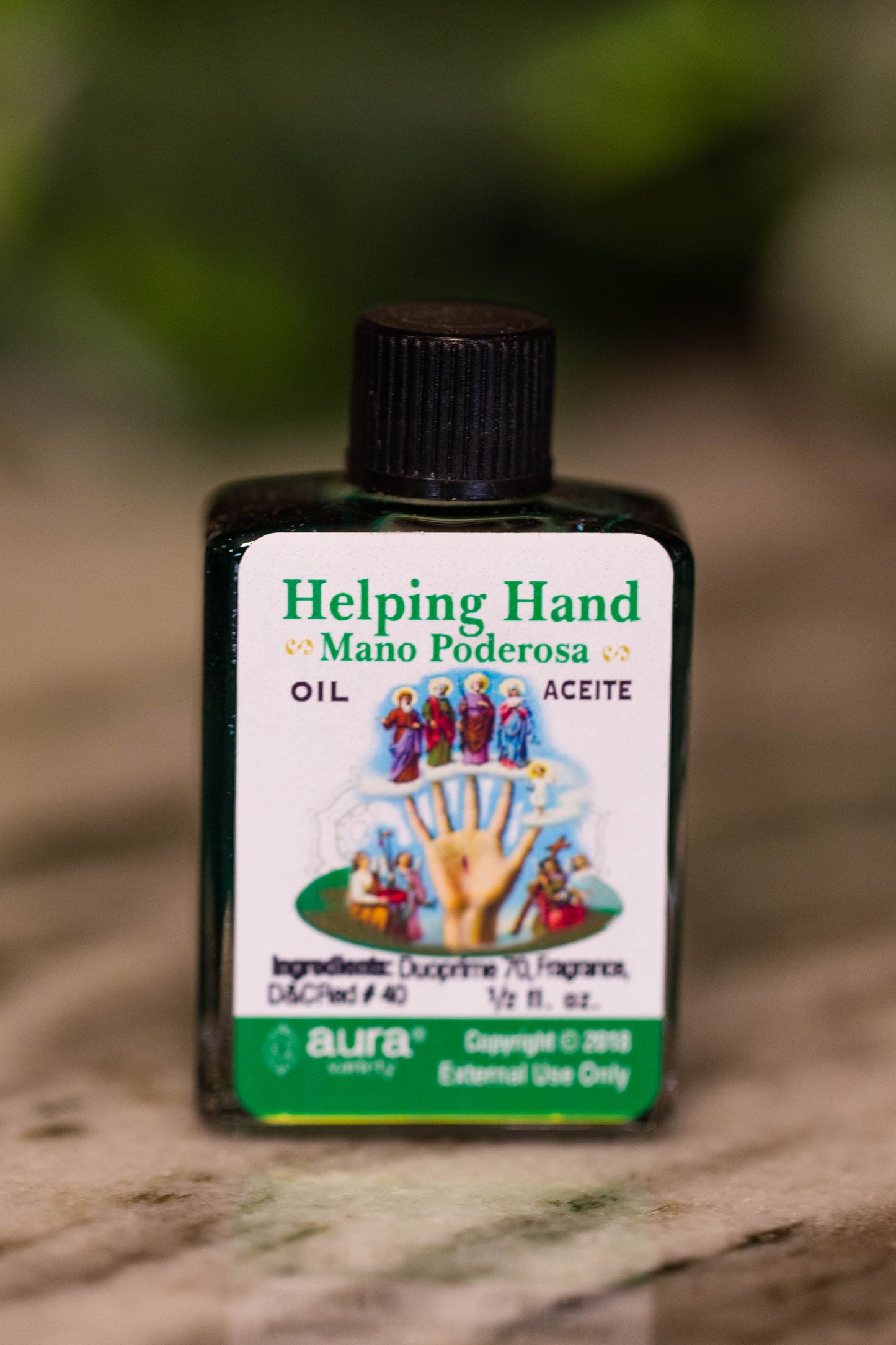 HELPING HAND Conjure Oil for help during tight situations, fast help, or luck in court